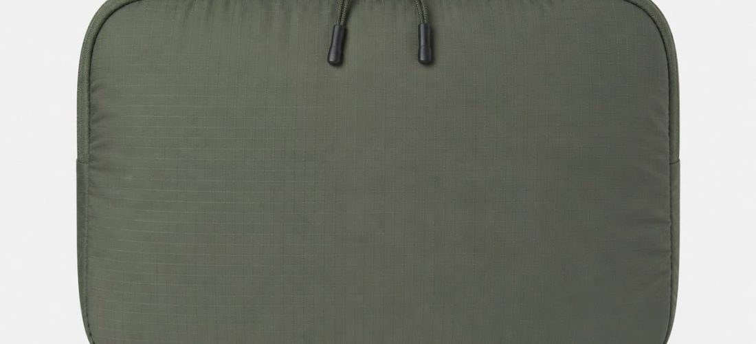 pochette electronique rembourree voyage — vue produit